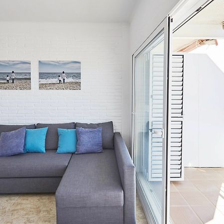 Appartamento Casa Petit Bateau Be My Guest Castelldefels Esterno foto