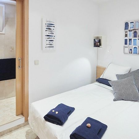 Appartamento Casa Petit Bateau Be My Guest Castelldefels Esterno foto